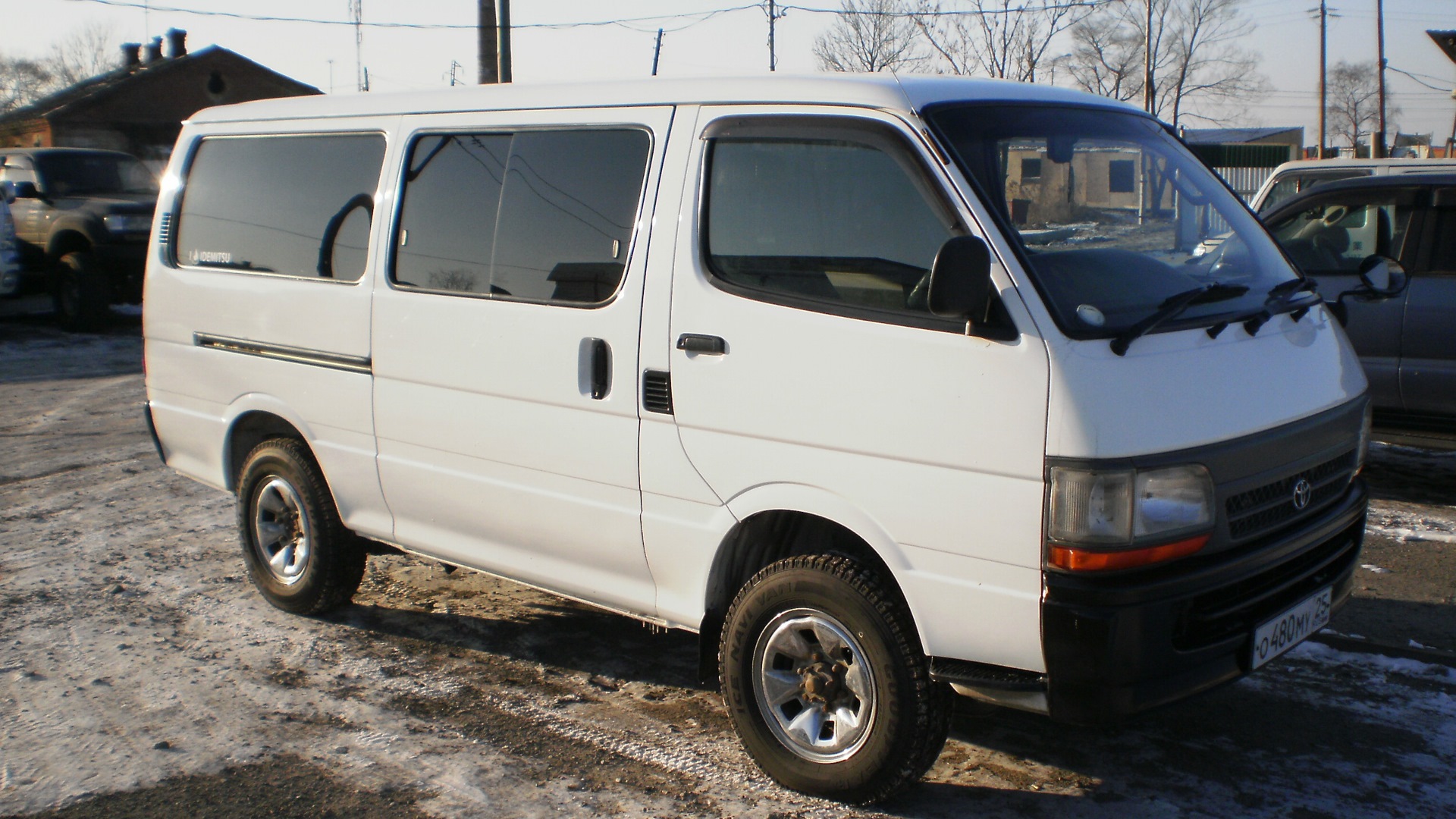 Toyota hiace 100. Toyota Hiace h100. Toyota Hiace h300. Тойота Hiace 100.