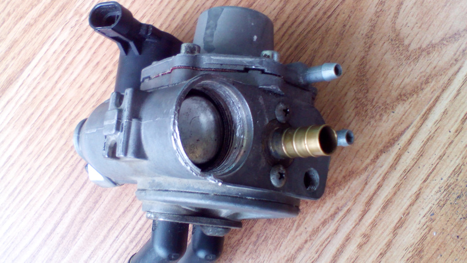 Продам газовый редуктор Ловато — Lada Калина седан, 1,6 л, 2011 года ...