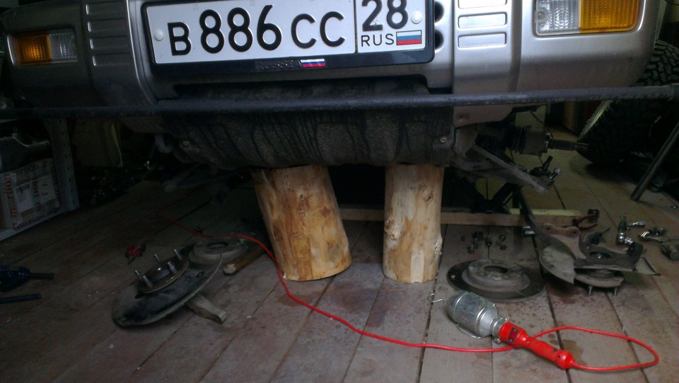 ступичный подшипник — Mitsubishi Pajero Mini (1G), 0,6 л, 1995 года ...
