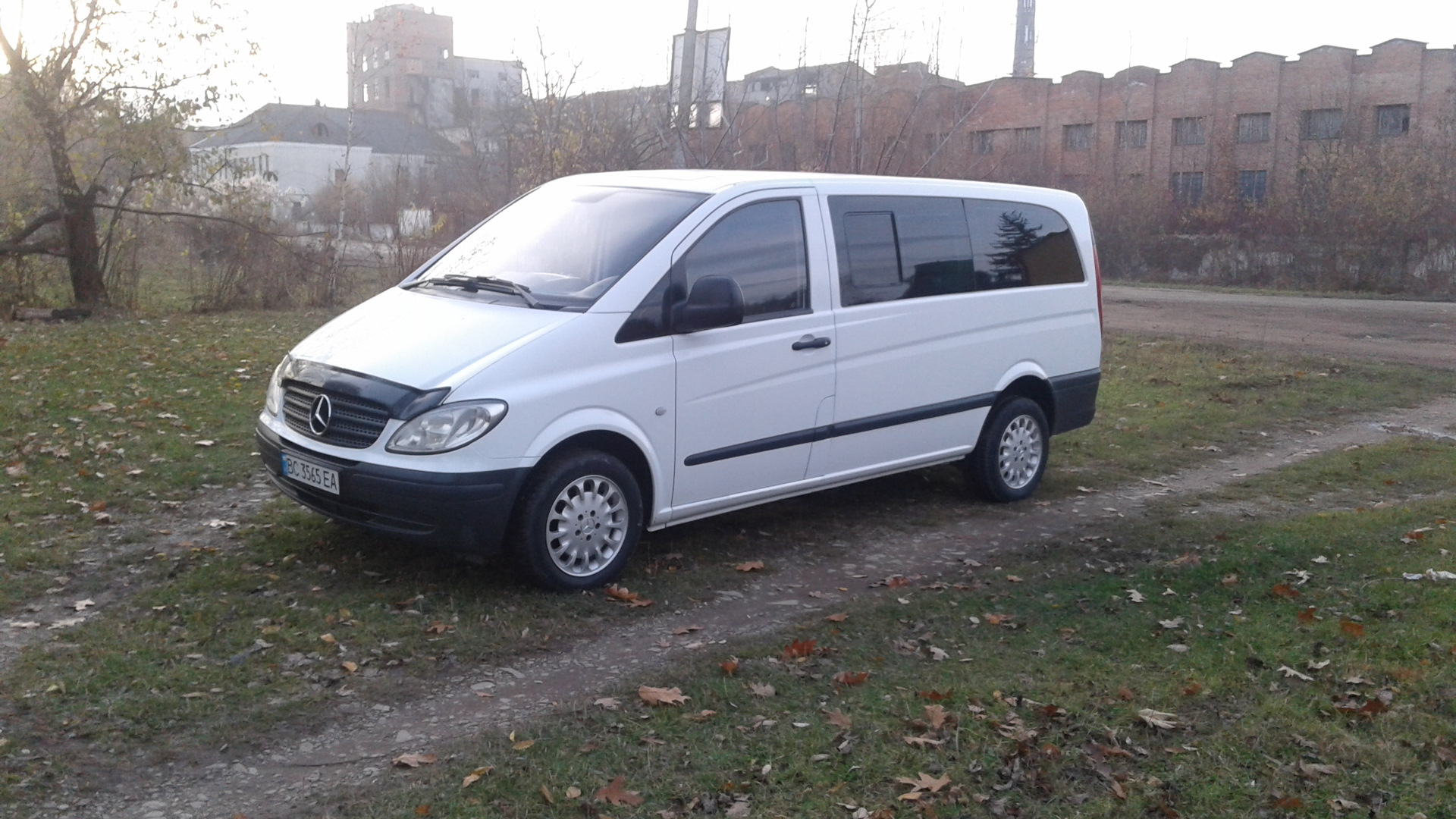 Мерседес вито 2006. Мерседес Вито 2006 года. Mercedes Vito 2006.