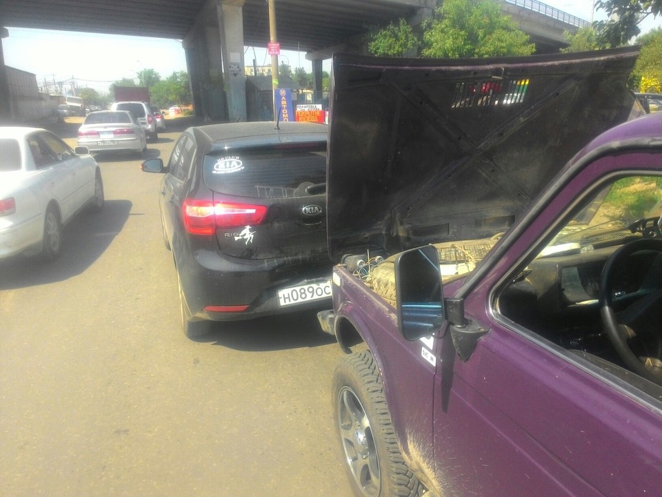 Знакомство с Киа Рио. — LADA 4x4 3D, 1,8 л., 2001 года | ДТП | DRIVE2