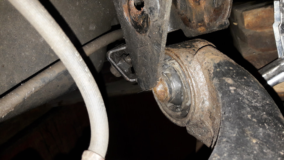 Опыт стоит дорого. Или как перепресовать СБ продольного рычага ...