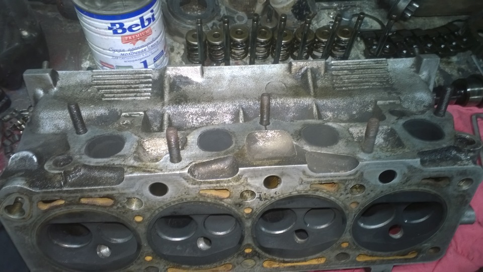 Приспособление для притирки клапанов ваз 2106. Гбц двигателя ваз 21114. Новый коленвал уаз 469. Как разобрать головку цилиндра. Как разобрать головку цилиндра.