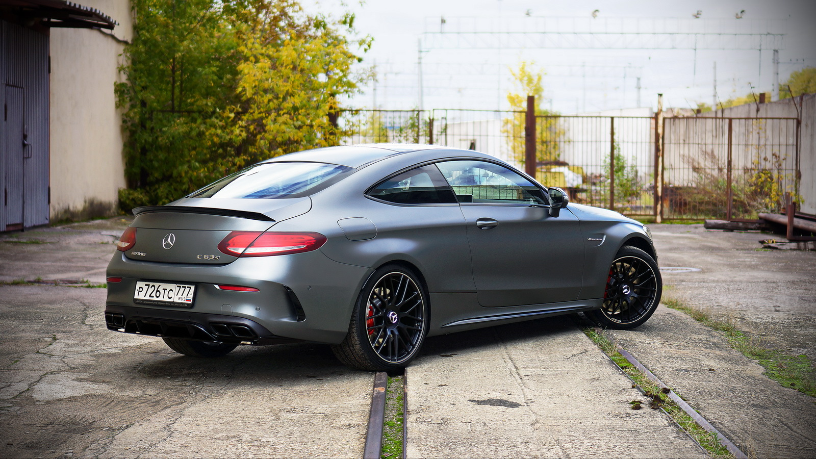 Мерседес c63s Coupe