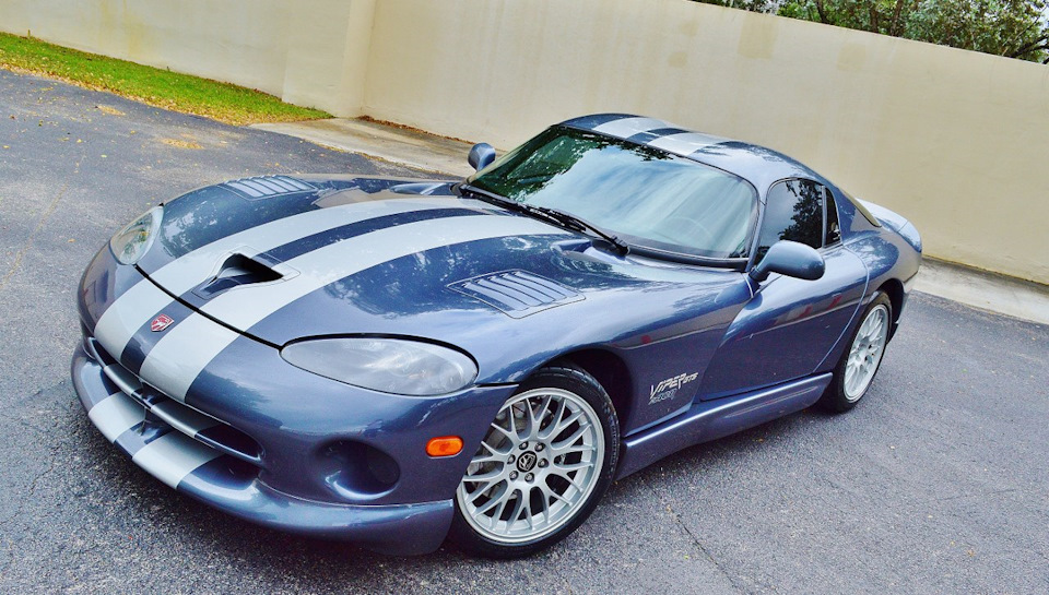 Dodge Viper 2000