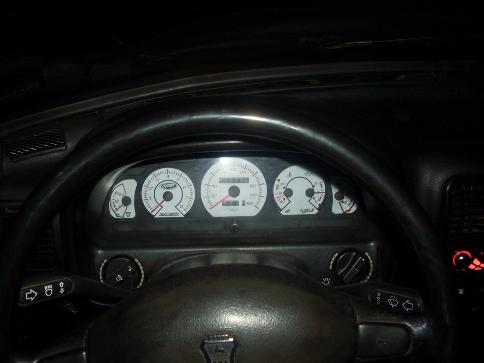 Панелька — ГАЗ 3110, 2003 года | тюнинг | DRIVE2