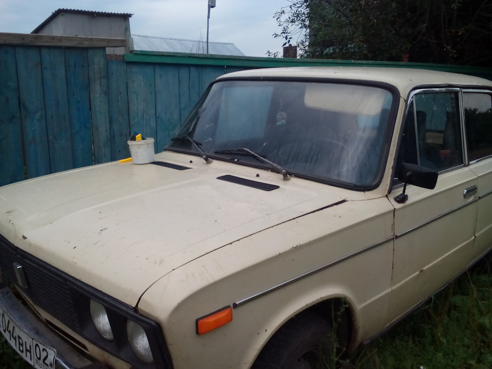 Солнцезащитная полоса на лобовое стекло — Lada 21063, 1,6 л, 1991 года ...