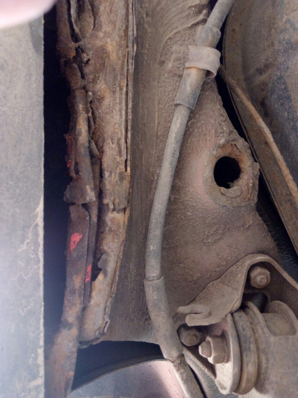 Замена коробов и ремонт крыльев 21123 — часть1 — Lada 112 Coupe, 1,6 л ...