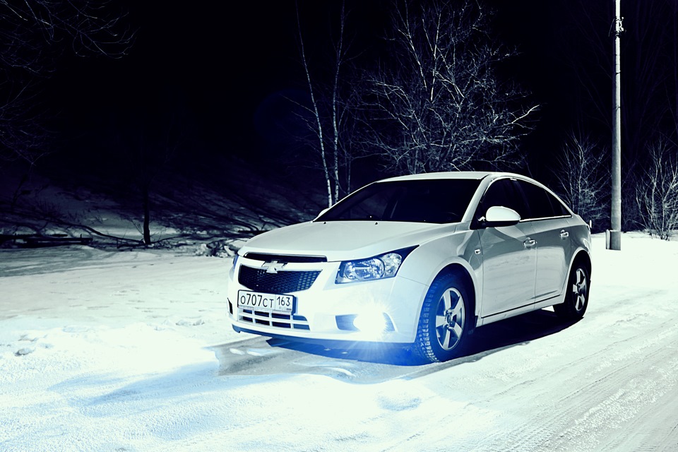 Что лучше шевроле круз или тойота авенсис