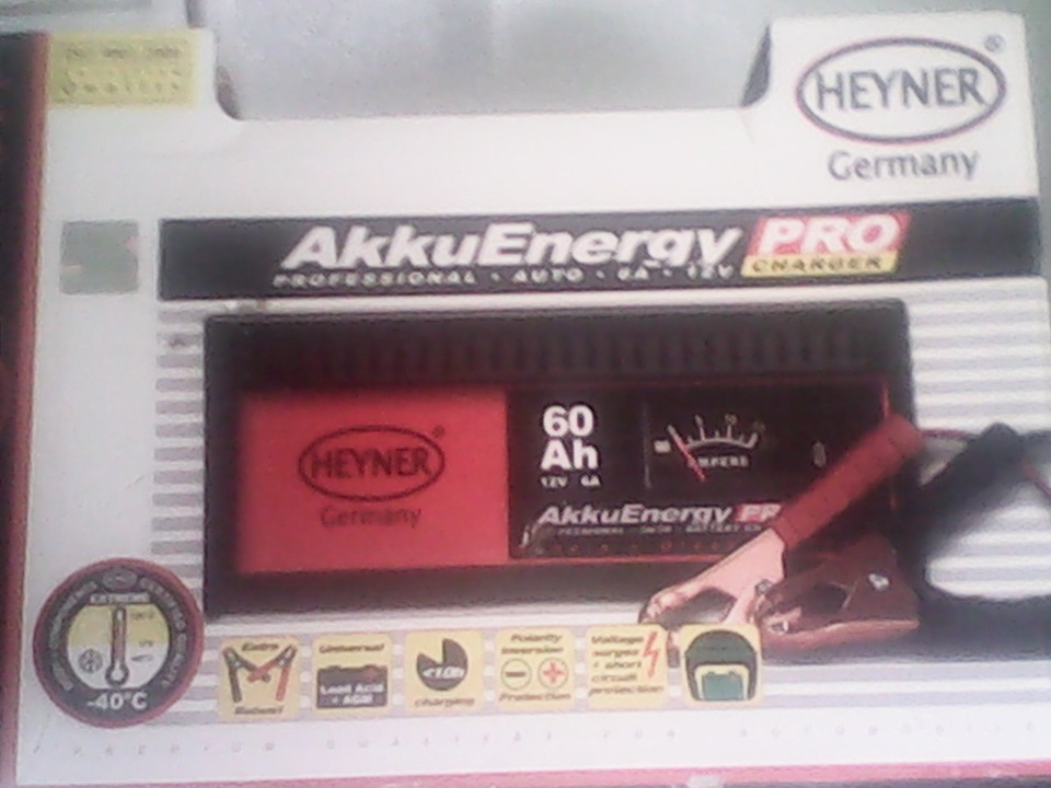 зарядник — Toyota RAV4 (I), 2 л, 1994 года | просто так | DRIVE2