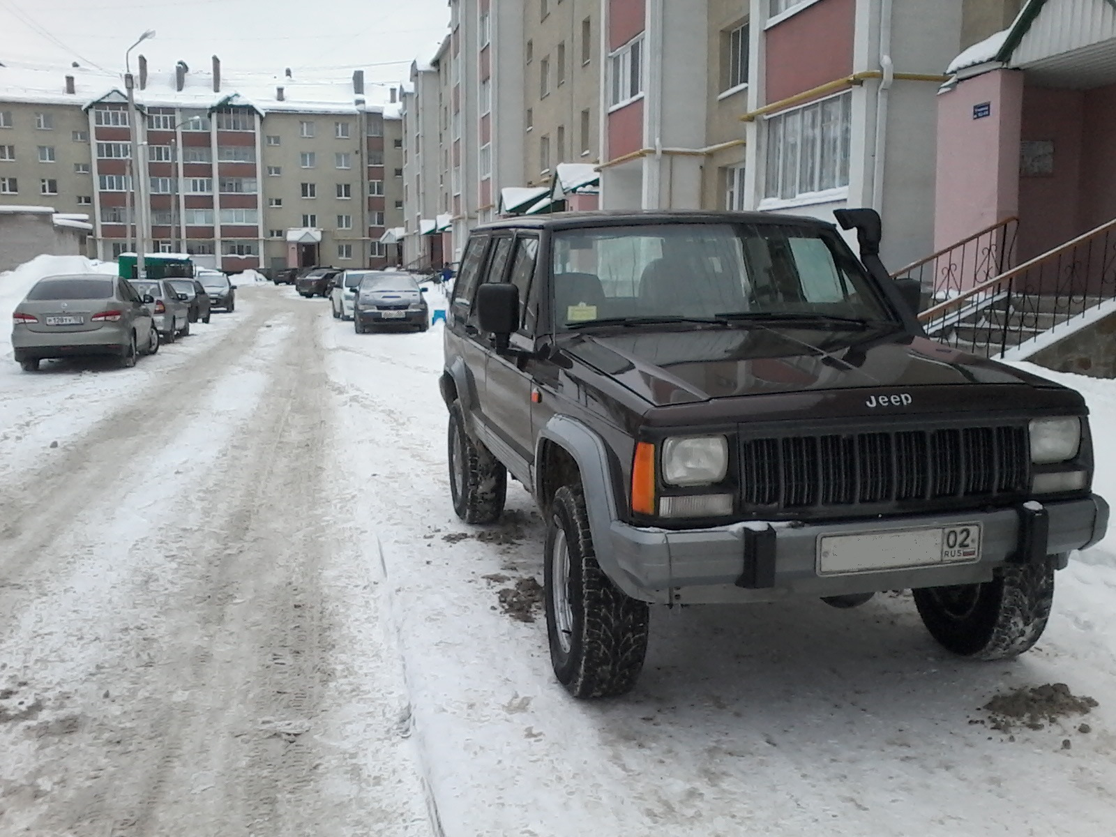 Избирательно порядочные граждане, или не стой на тротуаре — Jeep Cherokee  (XJ), 4 л, 1992 года | нарушение ПДД | DRIVE2