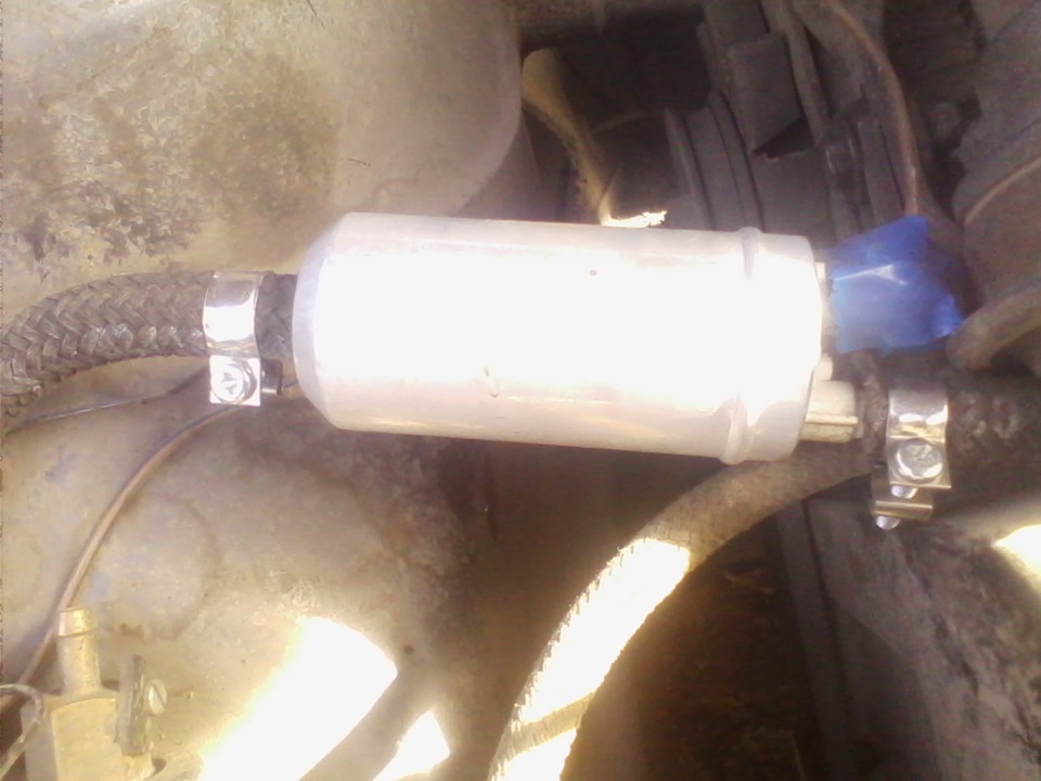 сам насос — Opel Kadett E