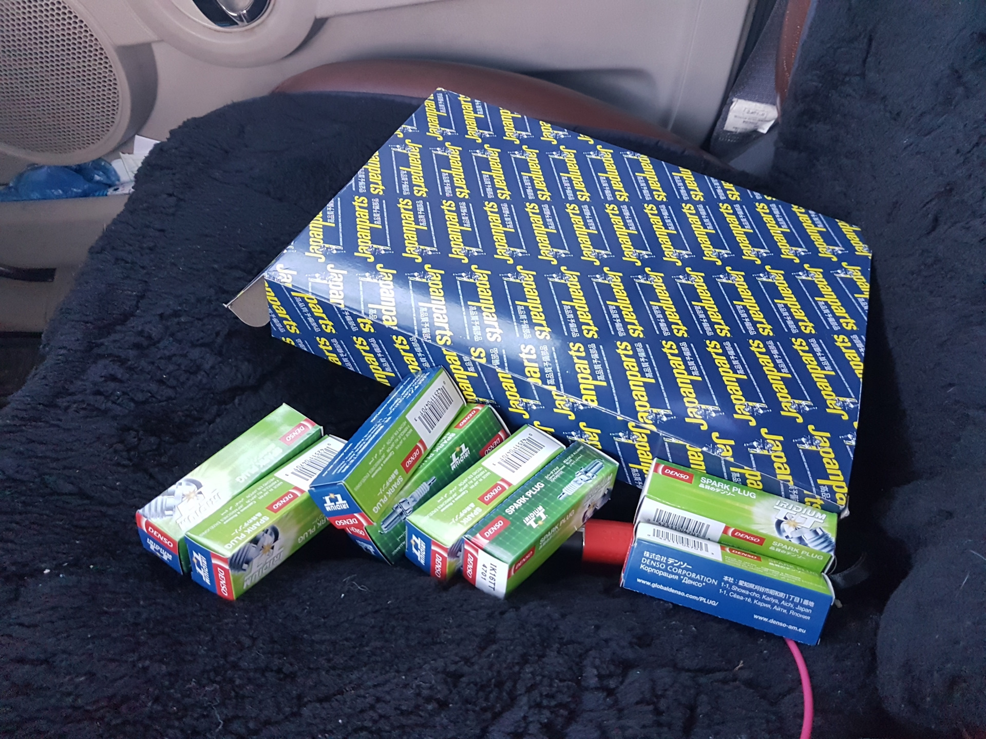 Замена свечей. Для памяти — Jeep Commander (XK), 4,7 л, 2006 года