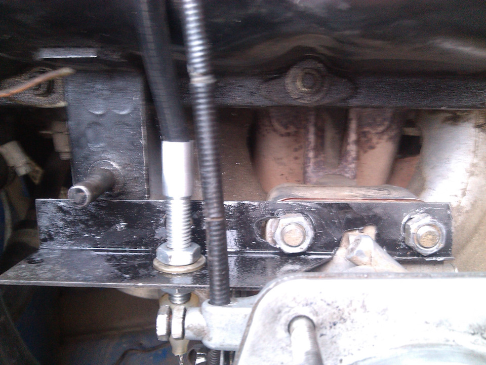 Инжекторная педаль газа + мех привод второй заслонки — Lada 21065, 1,6 ...