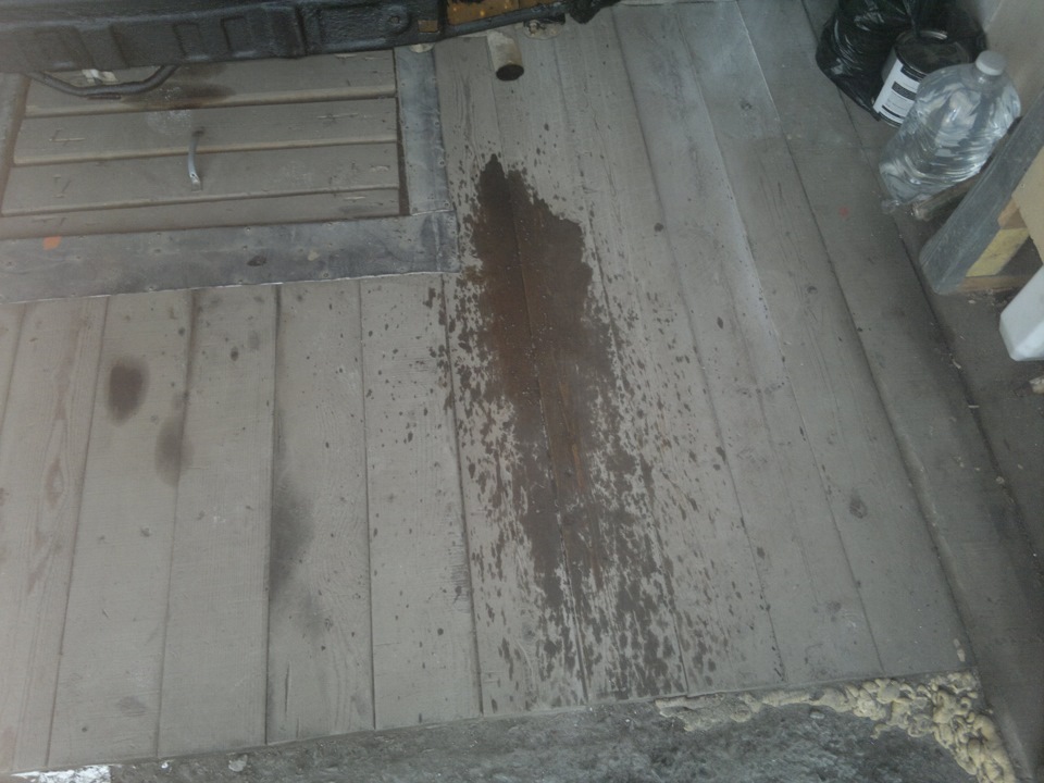 конденсат с глушителя — Nissan AD (Y11), 1,8 л., 2002 года | своими ...