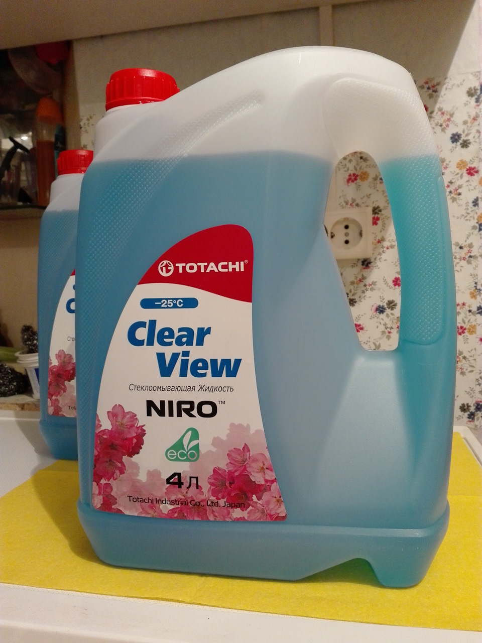 Омыватель стекол totachi niro clear view -25°c изопроп. Clear view стеклоомывающая жидкость. Омыватель chemipro зимний 4l. Clear view стеклоомывающая жидкость. Стеклоомывающая жидкость зимняя lecar -20°c, 4,5 л.