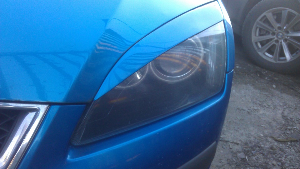 Примерка ресничек — Ford Focus Hatchback II, 1,6 л, 2006 года ...