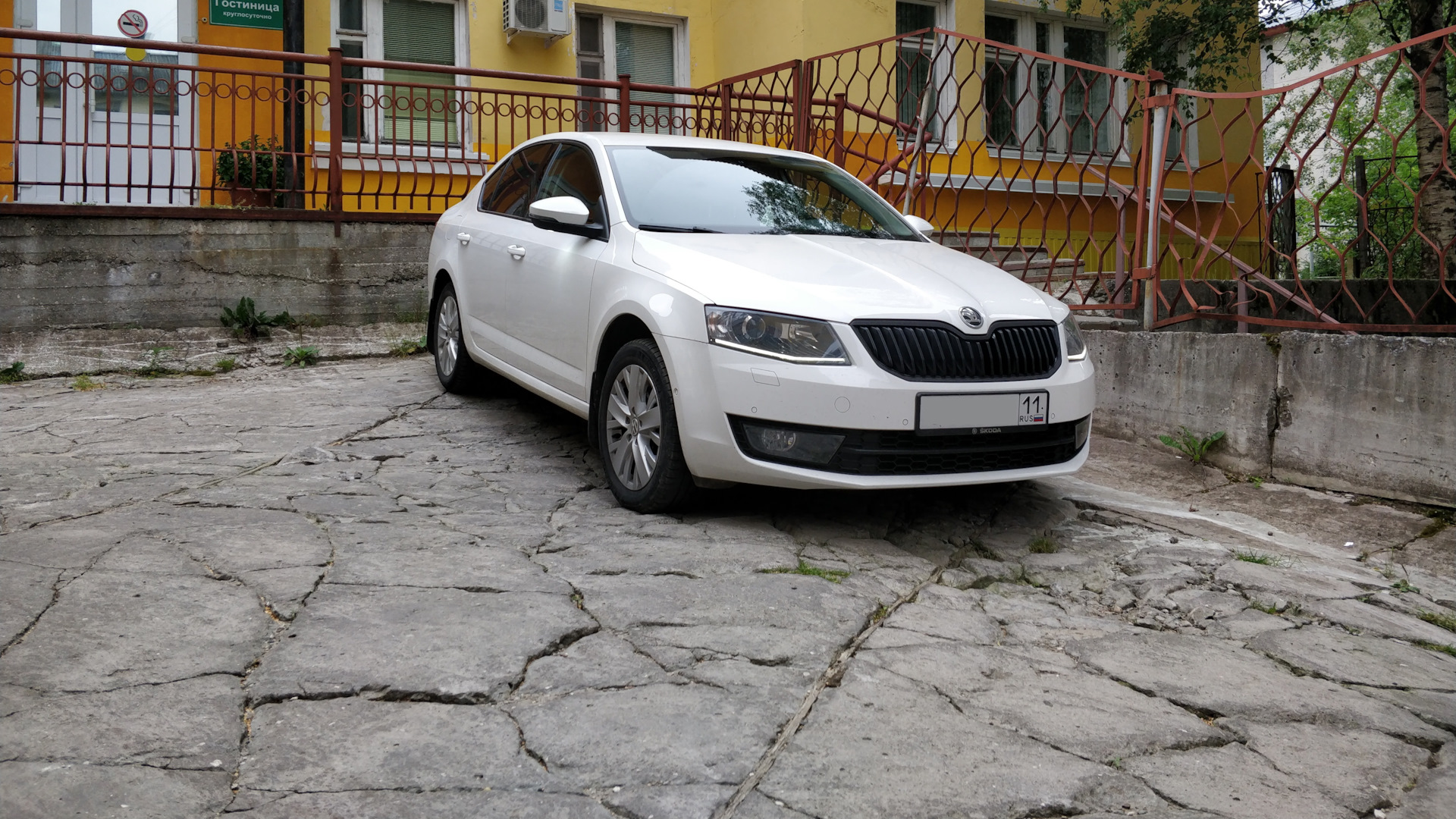 Skoda Octavia A7 Mk3 1.8 бензиновый 2013 | Белая Ракетушка на DRIVE2