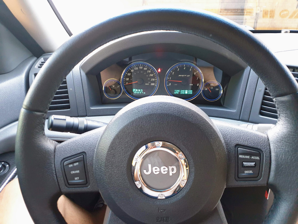 Спидометр Jeep srt