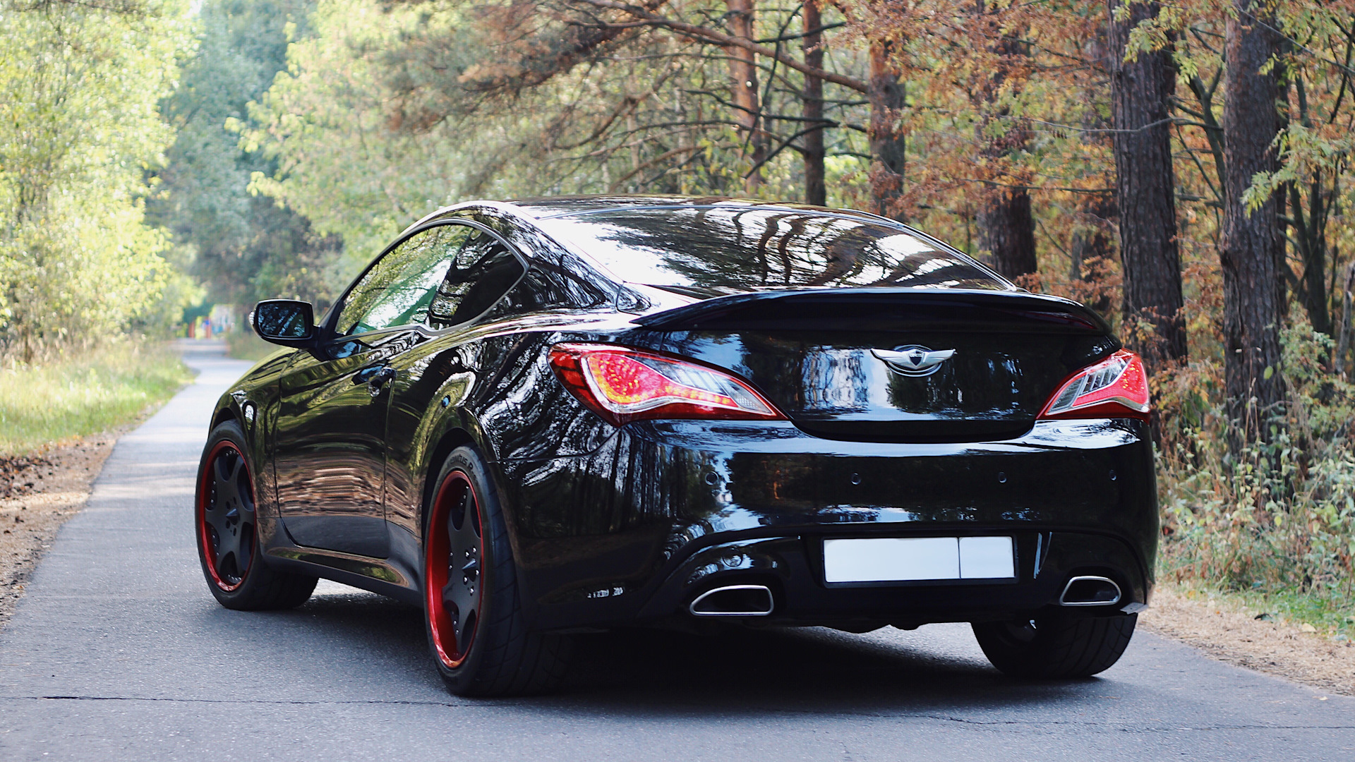 Hyundai Genesis Coupe 2011