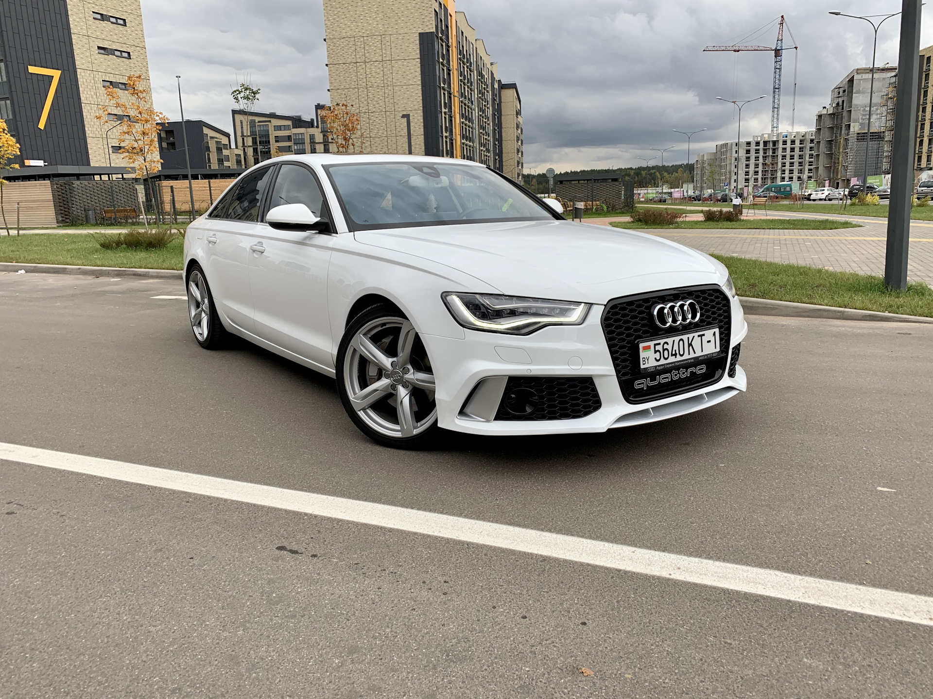 Audi a6 c7. Audi a6 c7 RS обвес. Audi rs6 White. Audi a6 c7 RS look. Audi a6 c7 обвес rs6.