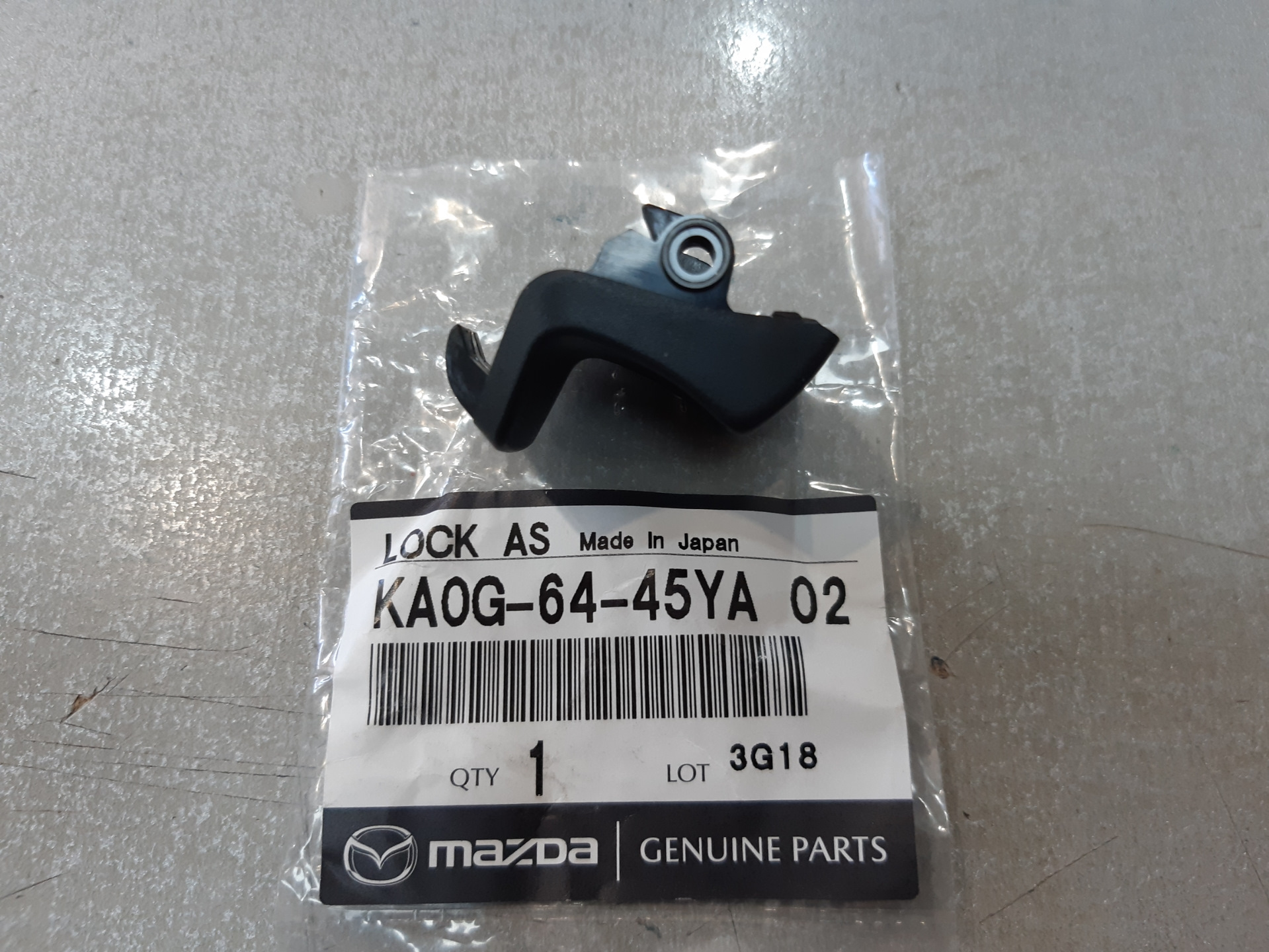 Пластмассовые мелочи — Mazda CX-5 (1G), 2 л, 2017 года | аксессуары ...