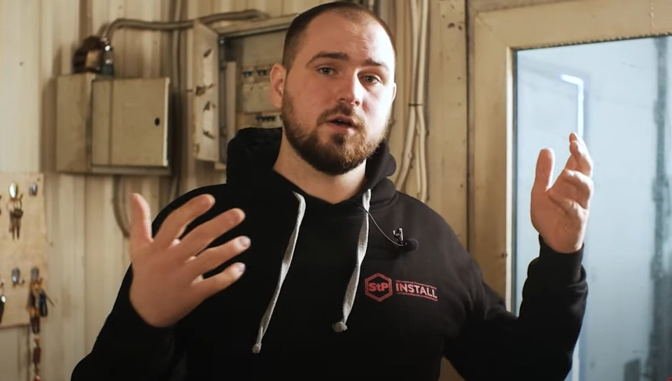 Как улучшить звучание штатной акустики на KIA CEED ? Разбираем на ...