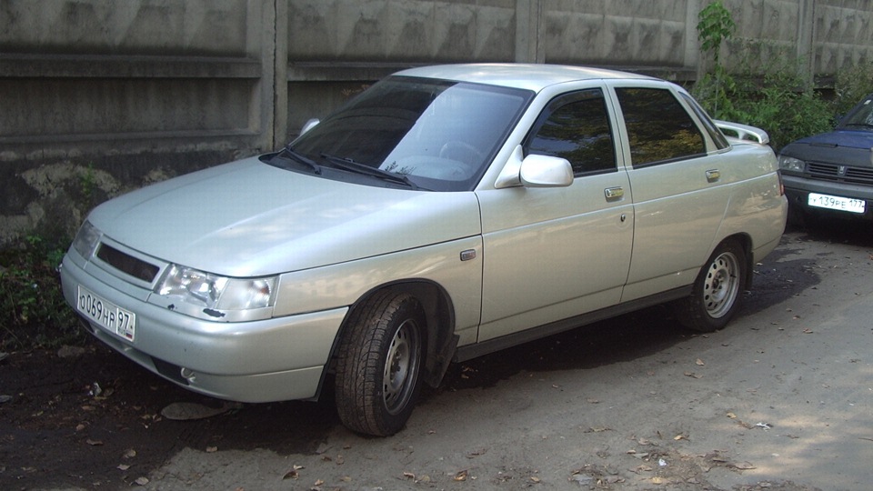 ваз 2110 коричневая. ваз 2110 фото. ваз 2110 отзывы. ваз 2110 талая талая вода. металлик 370 корсика.