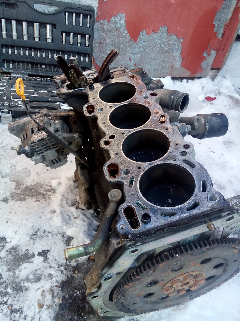 все подрят — Nissan Wingroad (Y11), 2 л, 1999 года | аксессуары | DRIVE2