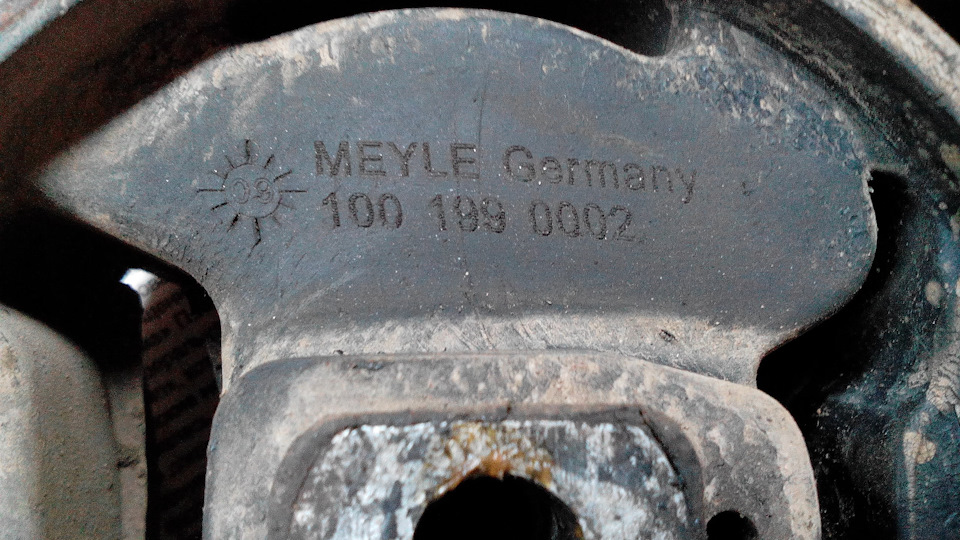 Как я собрался поменять гофры выпуска на синкре)Пыльники рулевых тяг ...