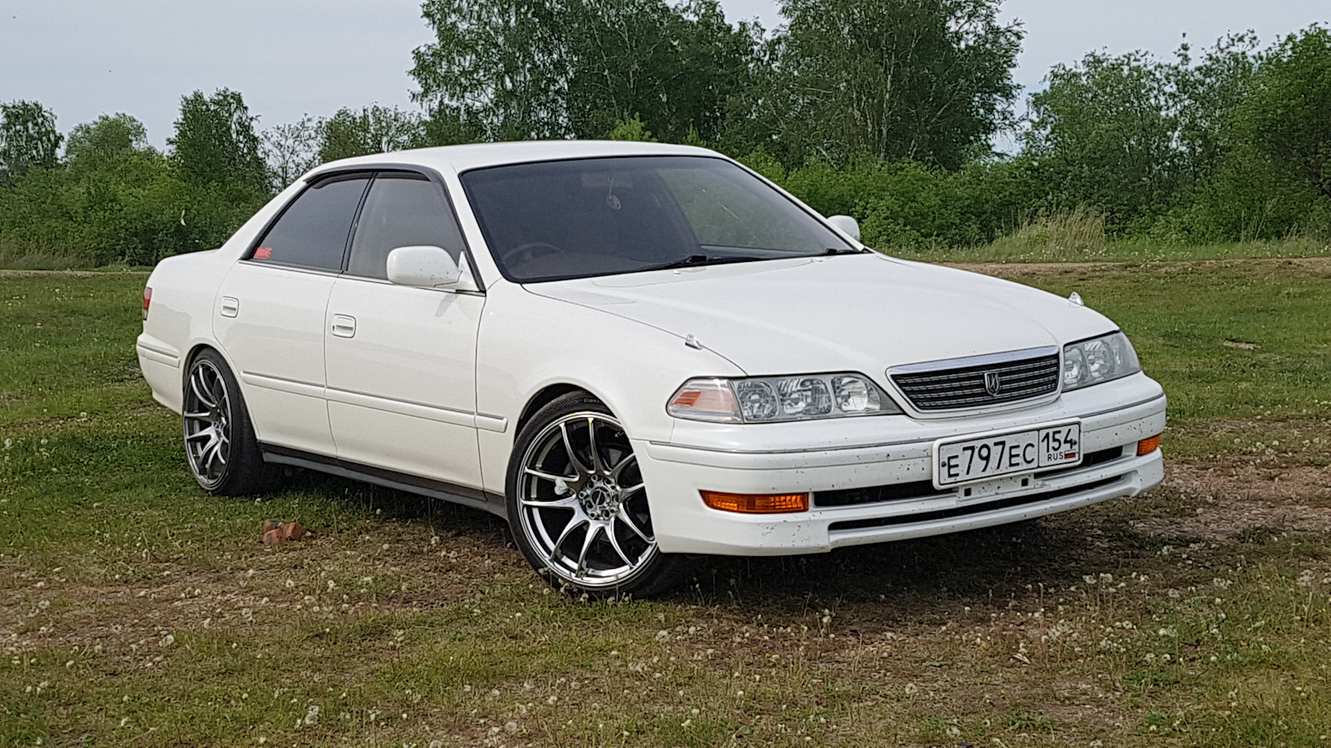 Toyota Mark II (100) 2.5 бензиновый 1997 | 🔰