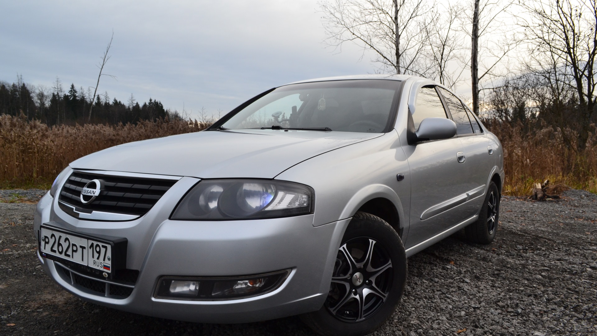 Купить альмера классик новую. Nissan Almera Classic b10. Nissan Almera Classic в рапторе. Ниссан Альмера в Раптор. Альмера Классик черный Раптор.