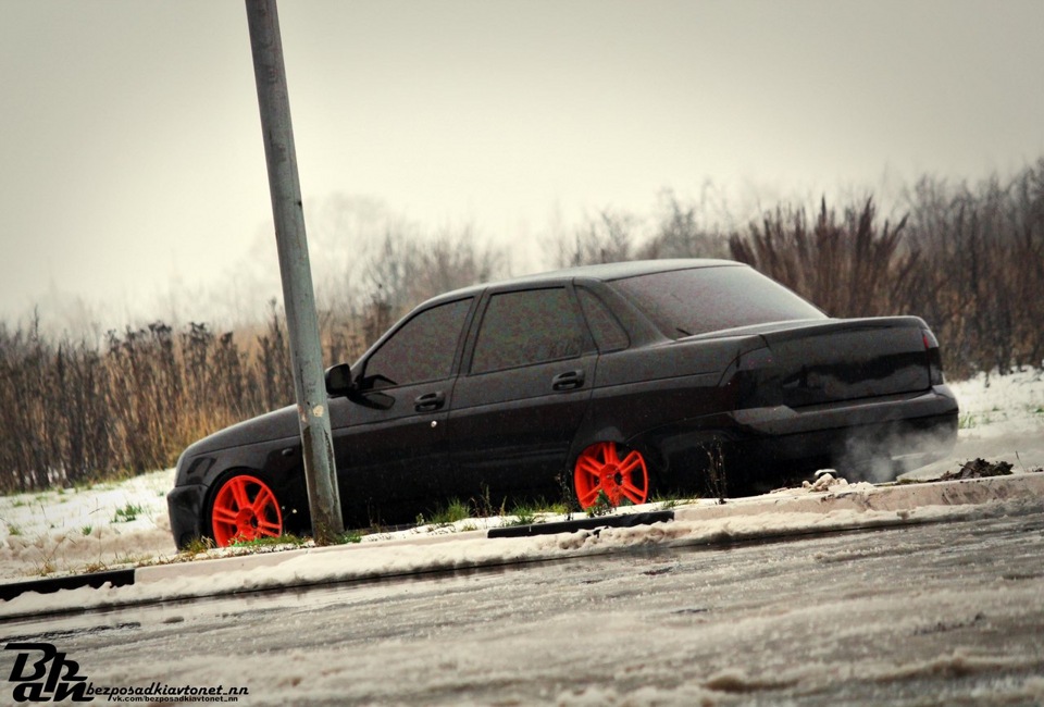 Цветовая гамма — Lada Приора седан, 1,6 л, 2009 года | колёсные диски ...