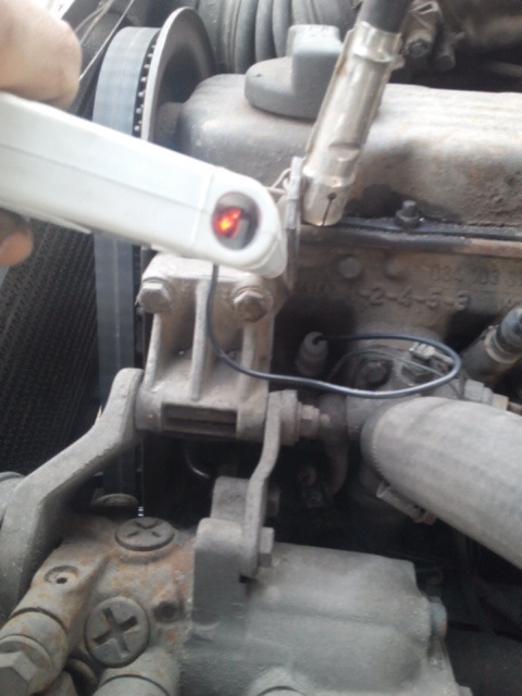 Индикатор качества смеси и пробник пьеза — Audi 100 Avant (C3), 2,2 л ...