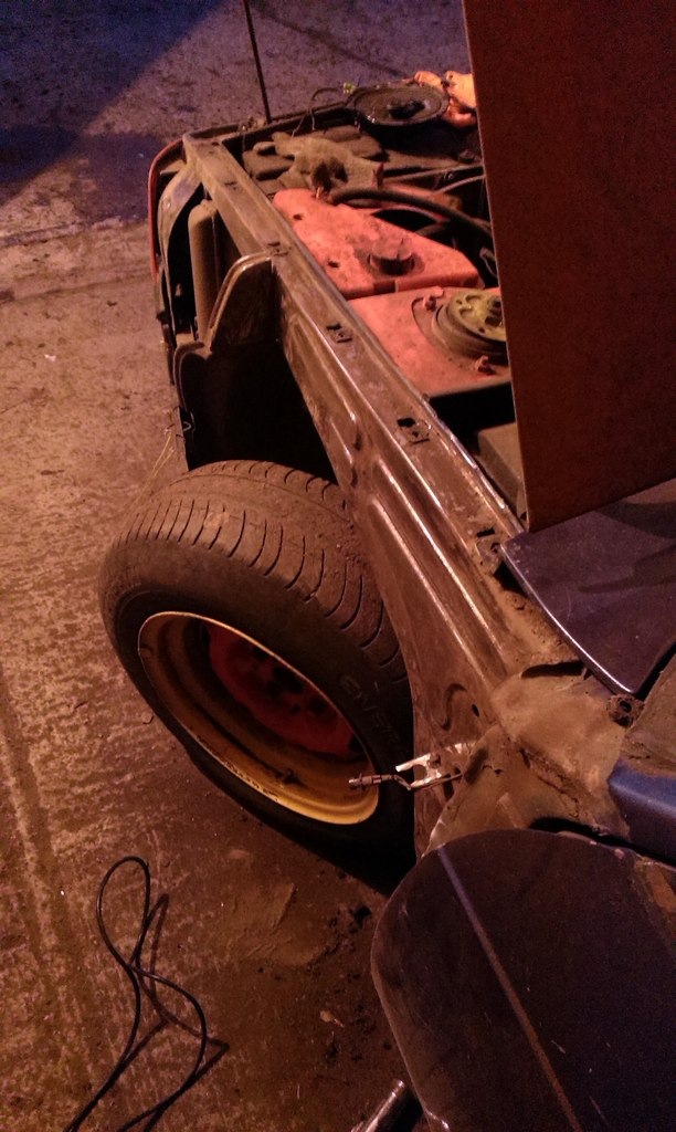 День 2-3 До разбирал салон + крылья, снятие ржавчины которая была ...