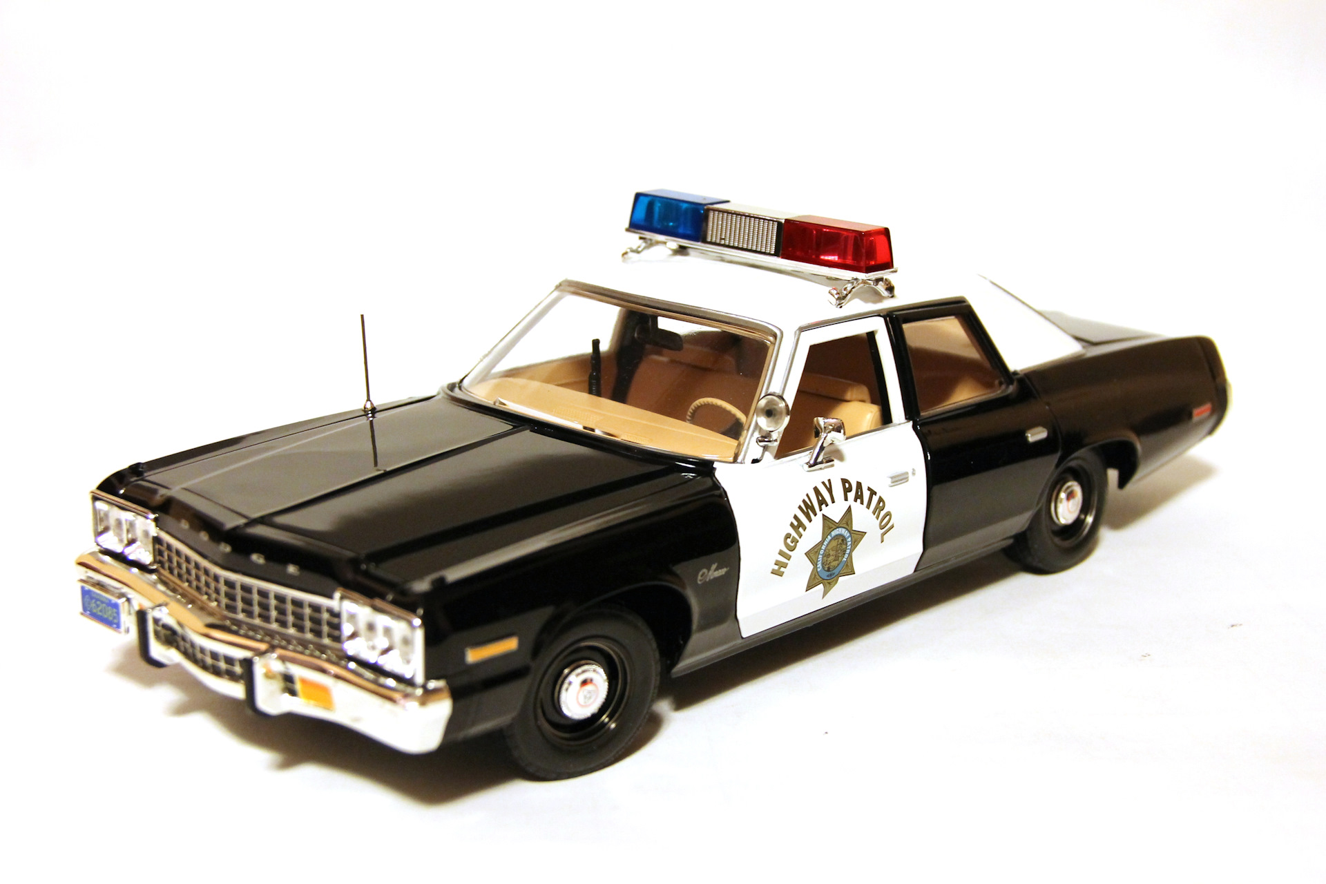 1975 Dodge Monaco Police — DRIVE2