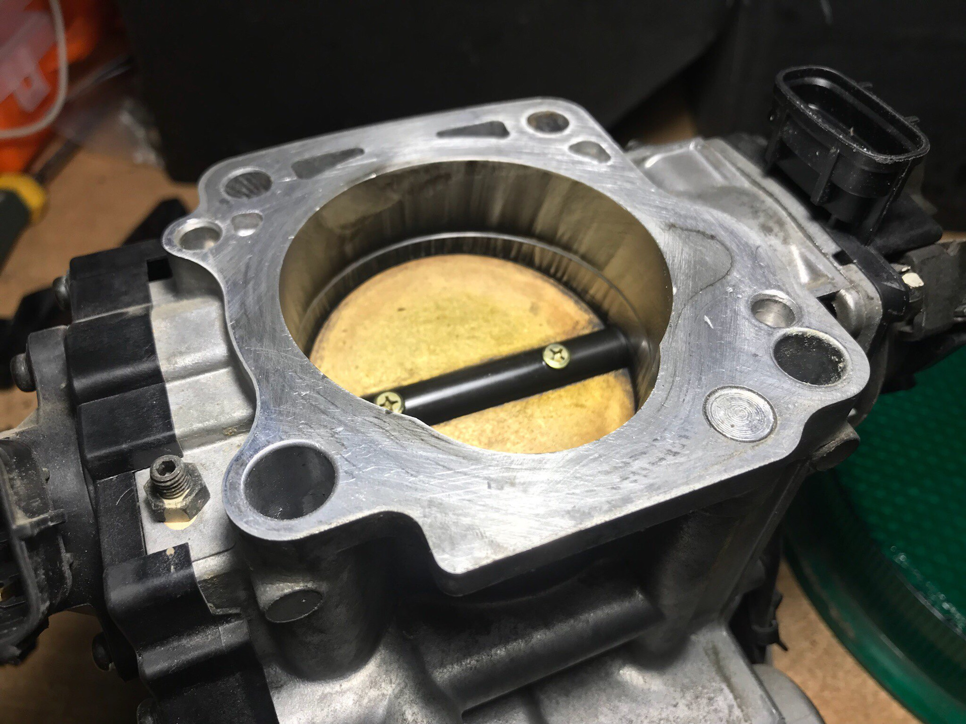 Дроссельная заслонка 1jz ge. Дроссельная заслонка 1jz. Дроссель jz. Дроссель 1jz ge vvti. Дроссель 1jz ge vvti.