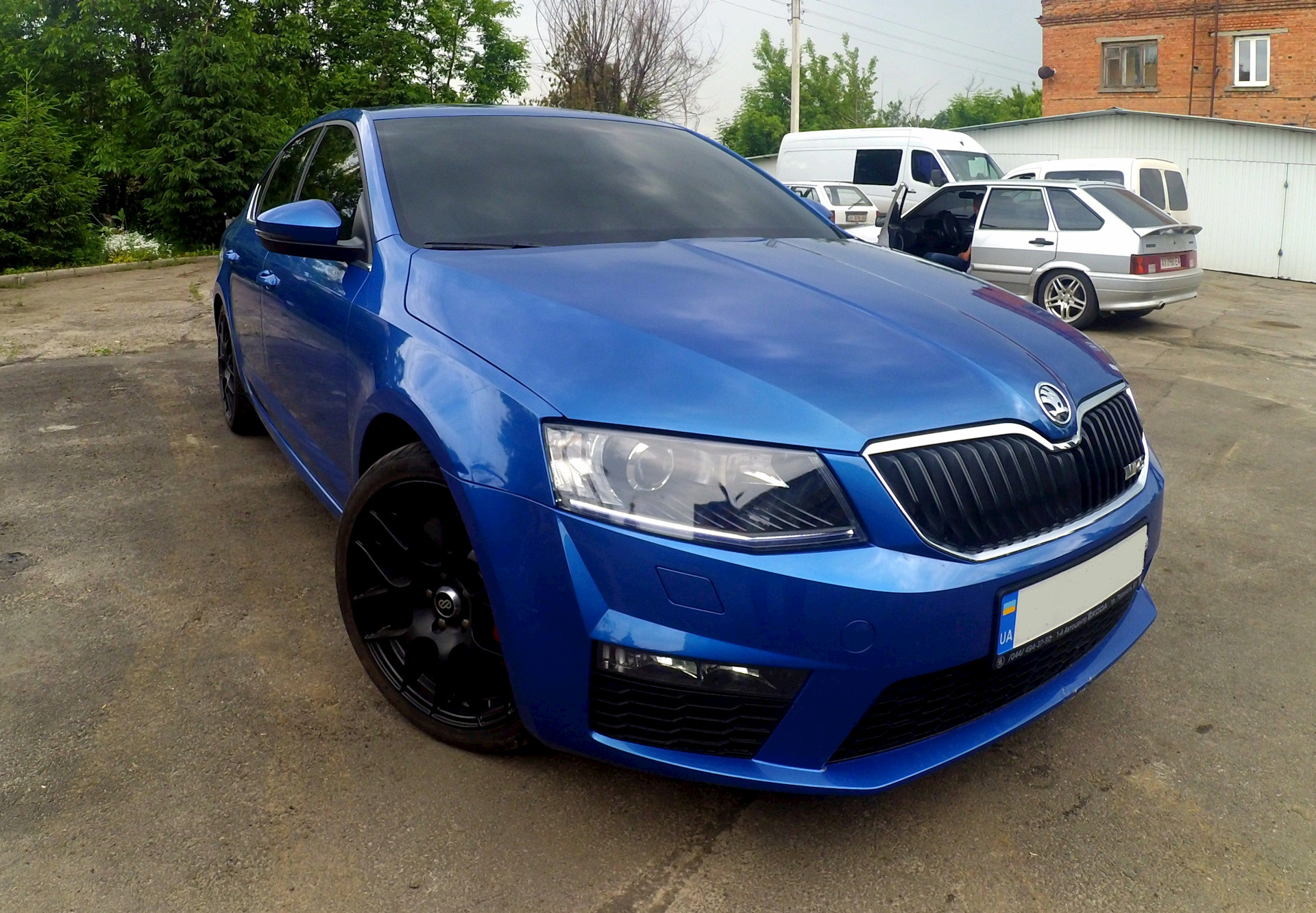 Skoda Octavia a7 RS серая