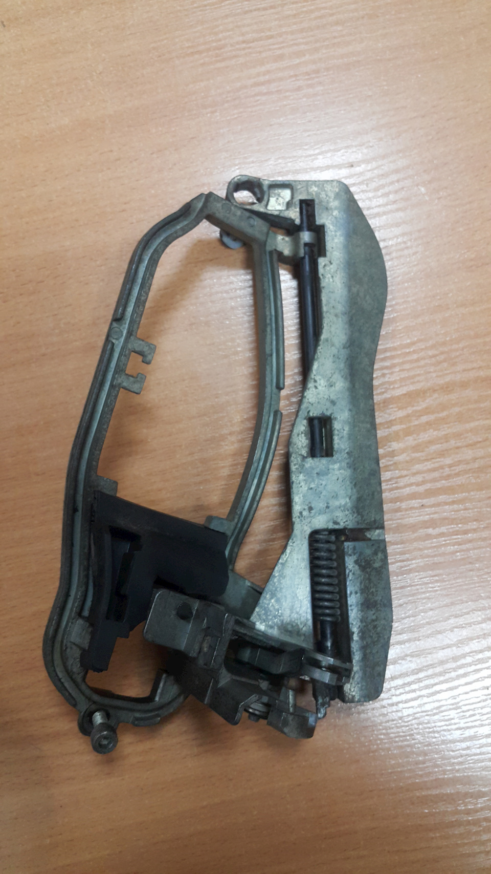 Сломалась ручка двери. Внутренняя.(решено) — BMW X5 (E53), 3 л, 2003 ...