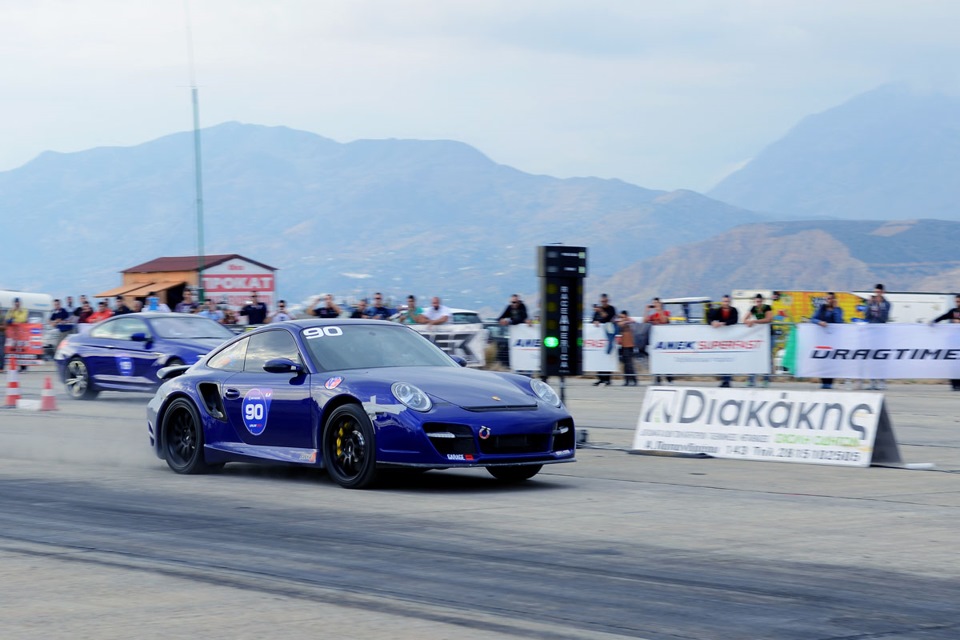 Видео: самый быстрый в мире Porsche 911 — Turbo DT1200R — Porsche 911  (997), 3,8 л, 2007 года | покатушки | DRIVE2