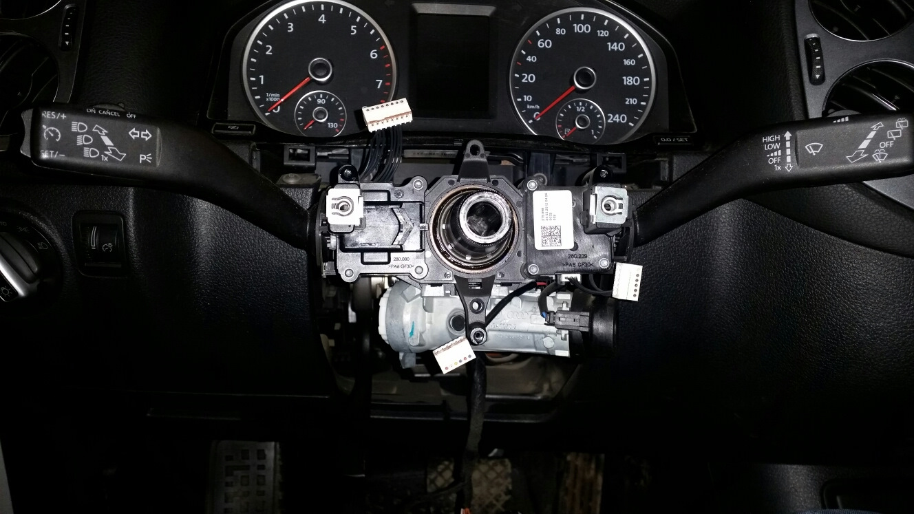 Замена подрулевого блока. Подрулевой шлейф для мультируля suzuki sx4 2008. Подрулевые тойота витц. Замена подрулевого блока. Подрулевые провода е39.