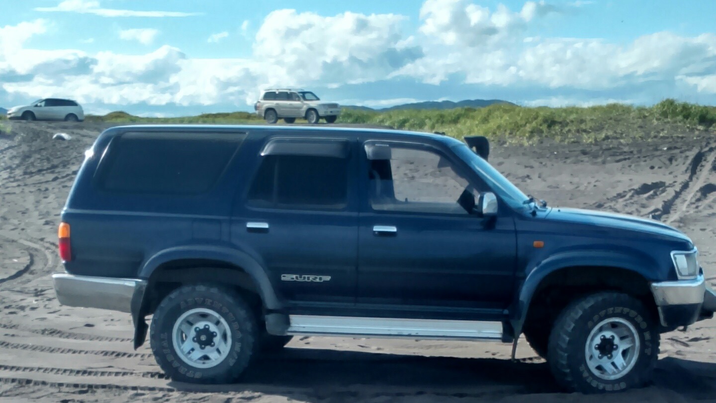 Тойота сурф дизель. Toyota Hilux Surf 3. Тойота Сурф пикап 1993. Сурф 60 кузов. Рама Тойота Хайлюкс Сурф.