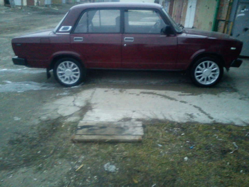 Украли колеса ночью, и покупка новых колесьев) — LADA 21057, 1,5 л ...