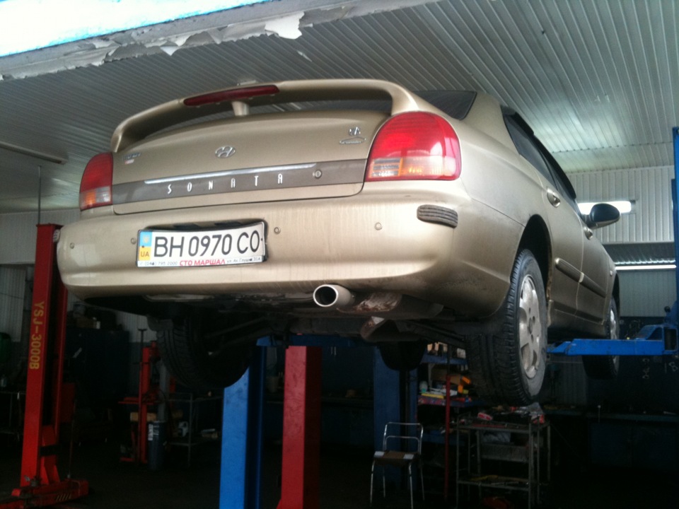 Заехал на подъемник (СТО по ходовой) — Hyundai Sonata IV (EF), 2 л ...