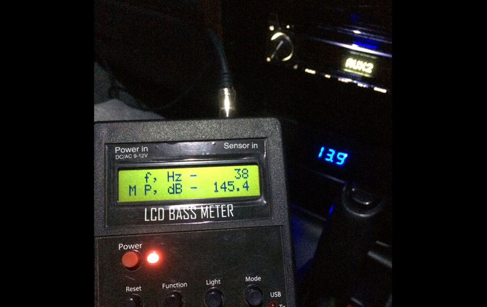 Замер звукового давления — Toyota Hilux Surf (3G), 3 л, 1997 года ...