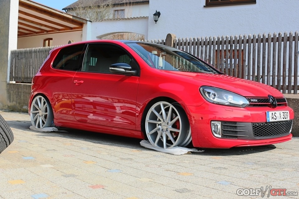 Golf 6 r красный