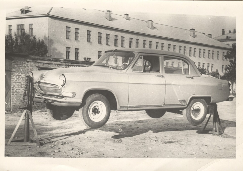 Газ 25 градусов. ГАЗ 21 1964. ГАЗ 21 фургон. ГАЗ-21 1937.