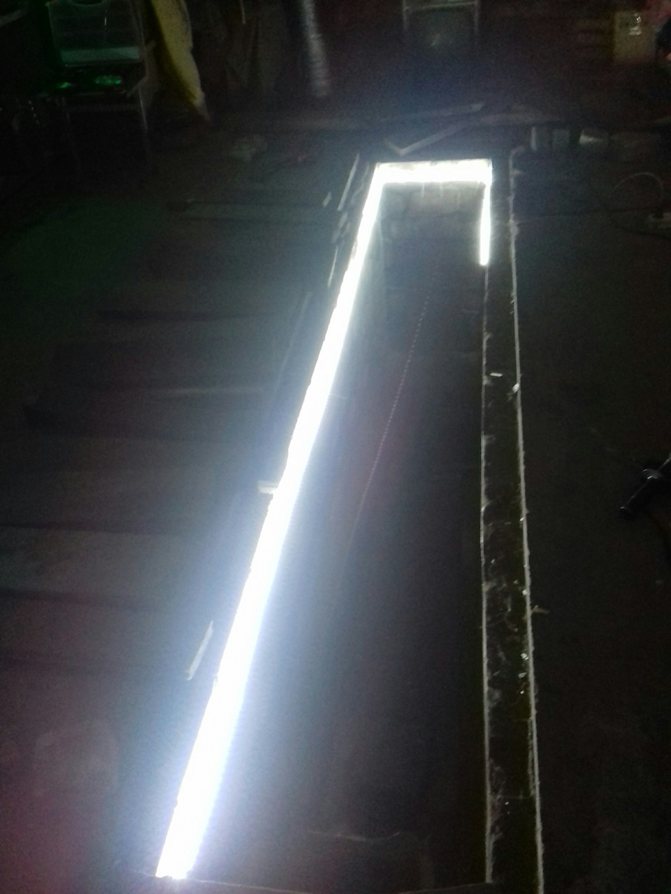 Подсветка ямы гаража) — Opel Vectra B, 1,8 л, 2001 года | тюнинг | DRIVE2