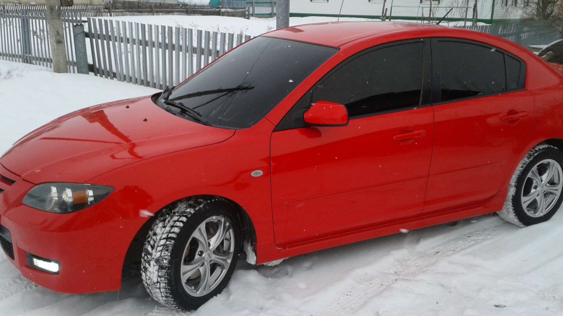 Мазда 3 2007 красная седан