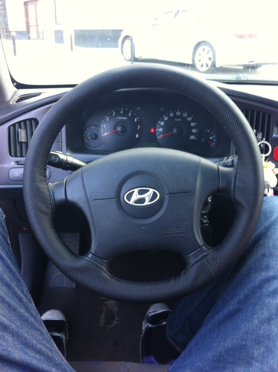 Обновил руль) — Hyundai Elantra (3G), 1,6 л, 2004 года | аксессуары ...